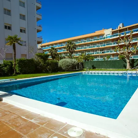 Al50 Playa Fenals Apartmán *